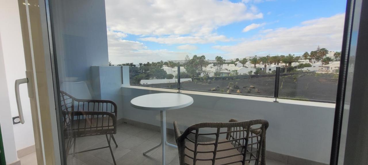 Sabbia Suites Blue Costa Teguise Exterior foto